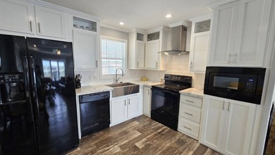 Welcome to this beautifully designed 2-bedroom, 2-bath modern - photo 17