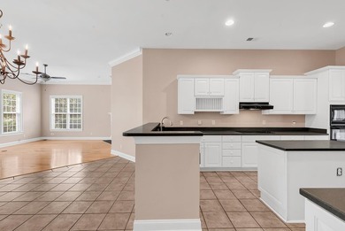 Discover the perfect blend of elegance and comfort in this - photo 29