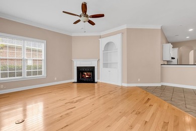 Discover the perfect blend of elegance and comfort in this - photo 37