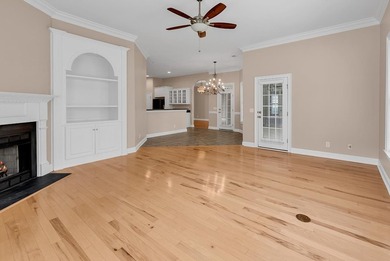 Discover the perfect blend of elegance and comfort in this - photo 39
