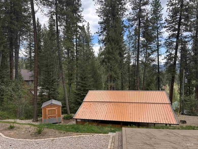 Rare opportunity to own a versatile mountain property in the - photo 17