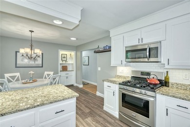 THOUGHTFULLY DESIGNED. METICULOUSLY MAINTAINED. TRULY - photo 18