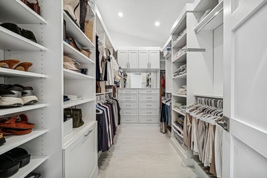 Stunning, fully renovated single story residence available in - photo 27