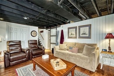 THOUGHTFULLY DESIGNED. METICULOUSLY MAINTAINED. TRULY - photo 30