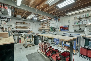 THOUGHTFULLY DESIGNED. METICULOUSLY MAINTAINED. TRULY - photo 35
