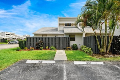Welcome to this spacious 2-bedroom, 2-bath corner home located - photo 1