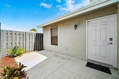 Welcome to this spacious 2-bedroom, 2-bath corner home located - photo 5