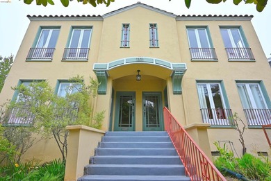 Welcome Home to this classic North Berkeley condo, where - photo 1