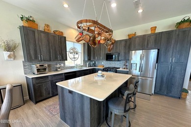 Phenomenal Foothills RV Garage home w/ Sparkling Pool, Full - photo 6