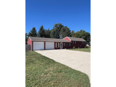 Lake Home For Sale in Lake Park, Iowa