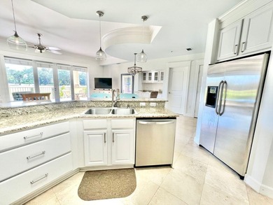 Beachside Sandestin living at its best! This walk-in level - photo 17