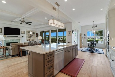 Stunning lakefront home on a prime cul-de-sac lot in Hampton - photo 19