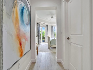 Beachside Sandestin living at its best! This walk-in level - photo 21