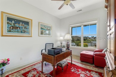 Stunning lakefront home on a prime cul-de-sac lot in Hampton - photo 29