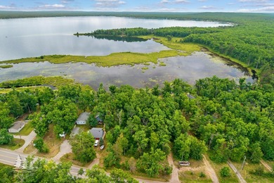 A rare opportunity to own your piece of West Twin Lake! Offering - photo 6