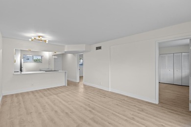 Welcome to this beautifully remodeled 2bed/1bath first floor - photo 9