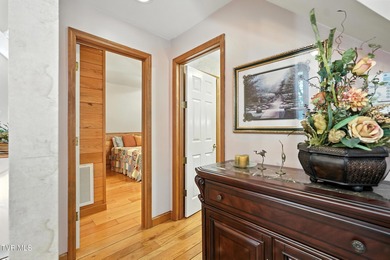 First time on the market, this cozy waterfront cabin graces the - photo 14