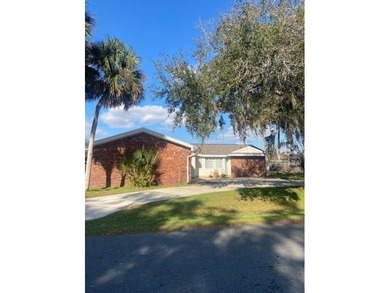 Fish Lake Home For Sale in Kissimmee Florida