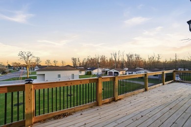 Whether you're searching for the ultimate lake getaway or a - photo 32