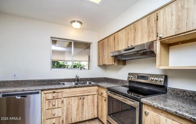 Welcome to this energy-efficient solar home offering - photo 5