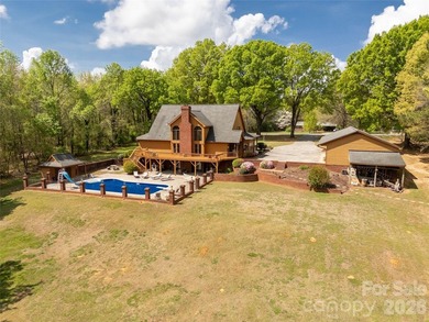 Welcome to a truly rare luxury estate set on over 3 acres - photo 11