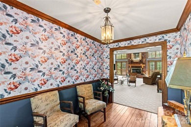 Welcome to a truly rare luxury estate set on over 3 acres - photo 12