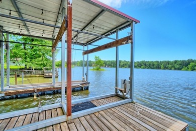 Affordable waterfront living with room for family, friends, or - photo 17