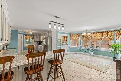 Welcome to a truly rare luxury estate set on over 3 acres - photo 20