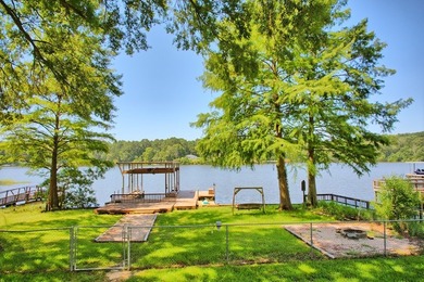 Affordable waterfront living with room for family, friends, or - photo 20