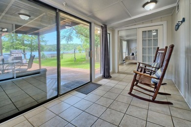 Affordable waterfront living with room for family, friends, or - photo 24
