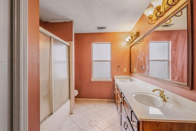 Opportunity awaits in the heart of Shalimar! This AS-IS property - photo 27