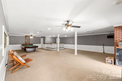 Welcome to a truly rare luxury estate set on over 3 acres - photo 31