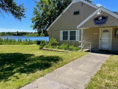 Welcome to this completely renovated home with quality - photo 32