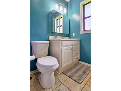 Affordable waterfront living with room for family, friends, or - photo 33