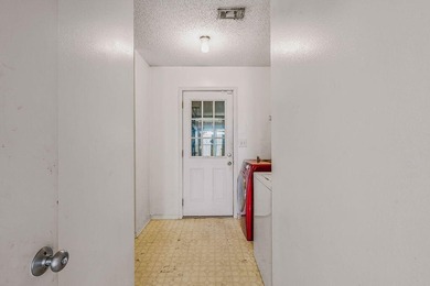 Opportunity awaits in the heart of Shalimar! This AS-IS property - photo 34