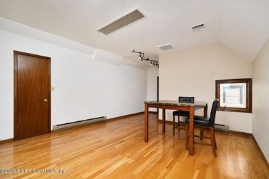 Rare opportunity to unlock approximately 500,000 in potential - photo 36