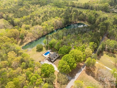 Welcome to a truly rare luxury estate set on over 3 acres - photo 39