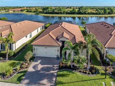 (private lake, pond, creek) Home For Sale in Venice Florida