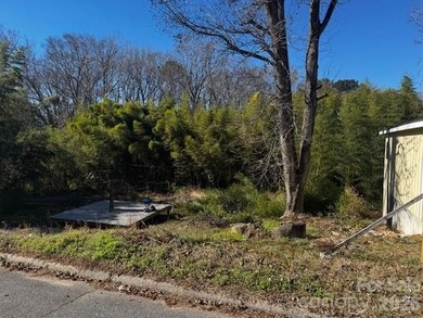 Lake Wateree Lot For Sale in Great Falls South Carolina