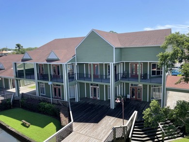 25 units for sale in 6 buildings. The units are leased and range - photo 11