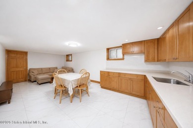 Rare opportunity to own a detached single-family home in a - photo 17