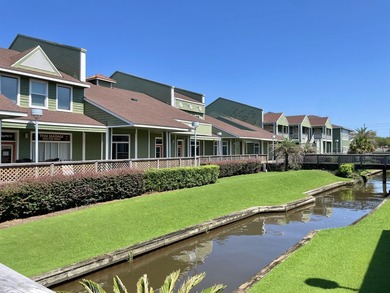 25 units for sale in 6 buildings. The units are leased and range - photo 18
