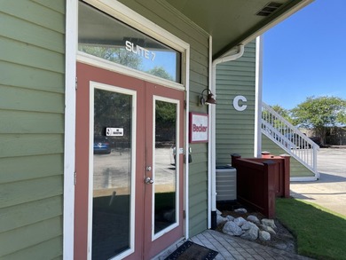25 units for sale in 6 buildings. The units are leased and range - photo 20