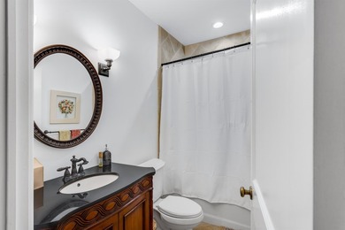 Originally conceived by iconic architect Addison Mizner in 1925 - photo 20