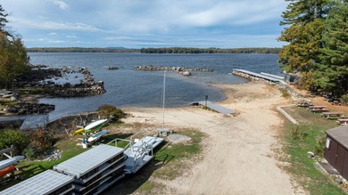 Enjoy the best of everything with wide open Sebago Lake views - photo 2