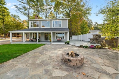 Enjoy the best of everything with wide open Sebago Lake views - photo 5