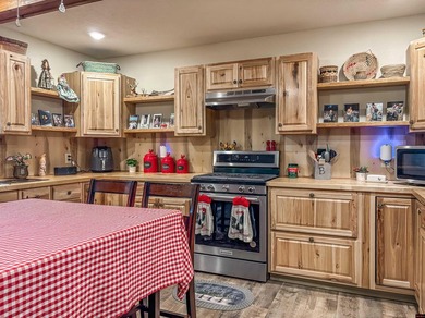 Tucked away in the beautiful Ozarks near Bull Shoals Lake, this - photo 27