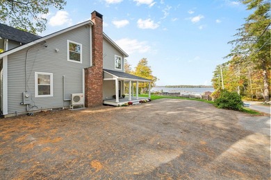 Enjoy the best of everything with wide open Sebago Lake views - photo 10