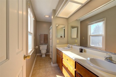 Welcome to 103 Creek Dr, Easley! This 3-bedroom, 2.5-bath home