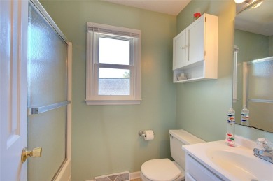 Welcome to 103 Creek Dr, Easley! This 3-bedroom, 2.5-bath home